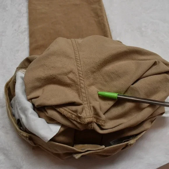 Old Navy Boys Karate Slim Built-In Flex Max Corduroy Pants Sz 18 Plus High Rise - Picture 16 of 16